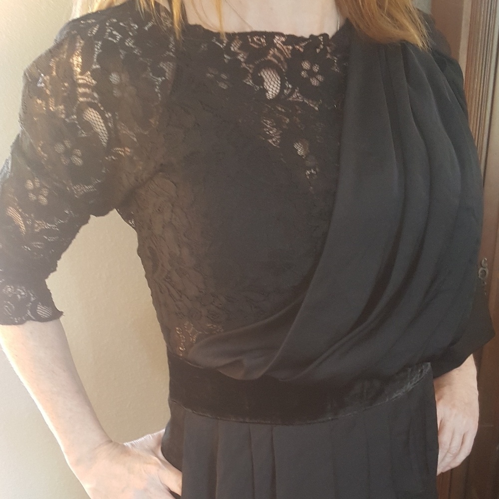 2b. Rych blouse - Picture 4 of 8